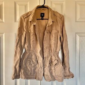 GAP tan shacket